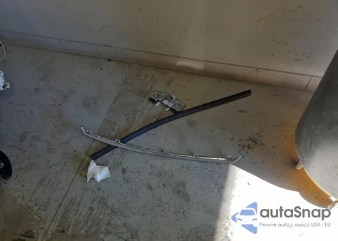 2013 Ford Fiesta Se z USA, uszkodzony, nr VIN 3FADP4EJ0DM152939